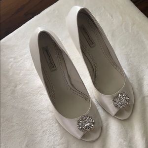 Benjamin Adams open-toe wedges